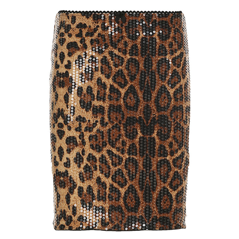 Damer minikjol med glamoröst paljettleopardmönster och figurnära snitt Mirla-Eva Jonsson