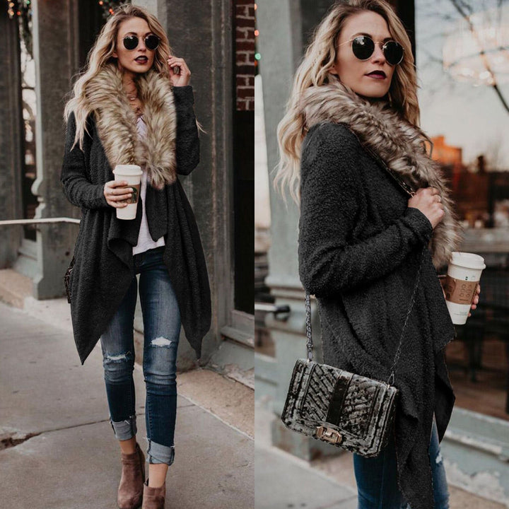 Damer mjuk cardigan med lyxig faux fur-krage och asymmetrisk skärning Eva Jonsson-Eva Jonsson