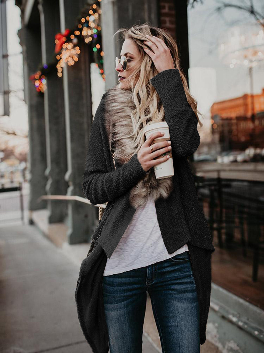 Damer mjuk cardigan med lyxig faux fur-krage och asymmetrisk skärning Eva Jonsson-Eva Jonsson