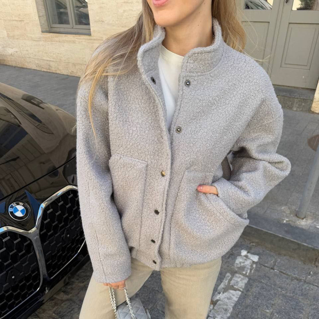 Damer mjuk fleecejacka med tryckknappar och stora fickor Mirla-Eva Jonsson