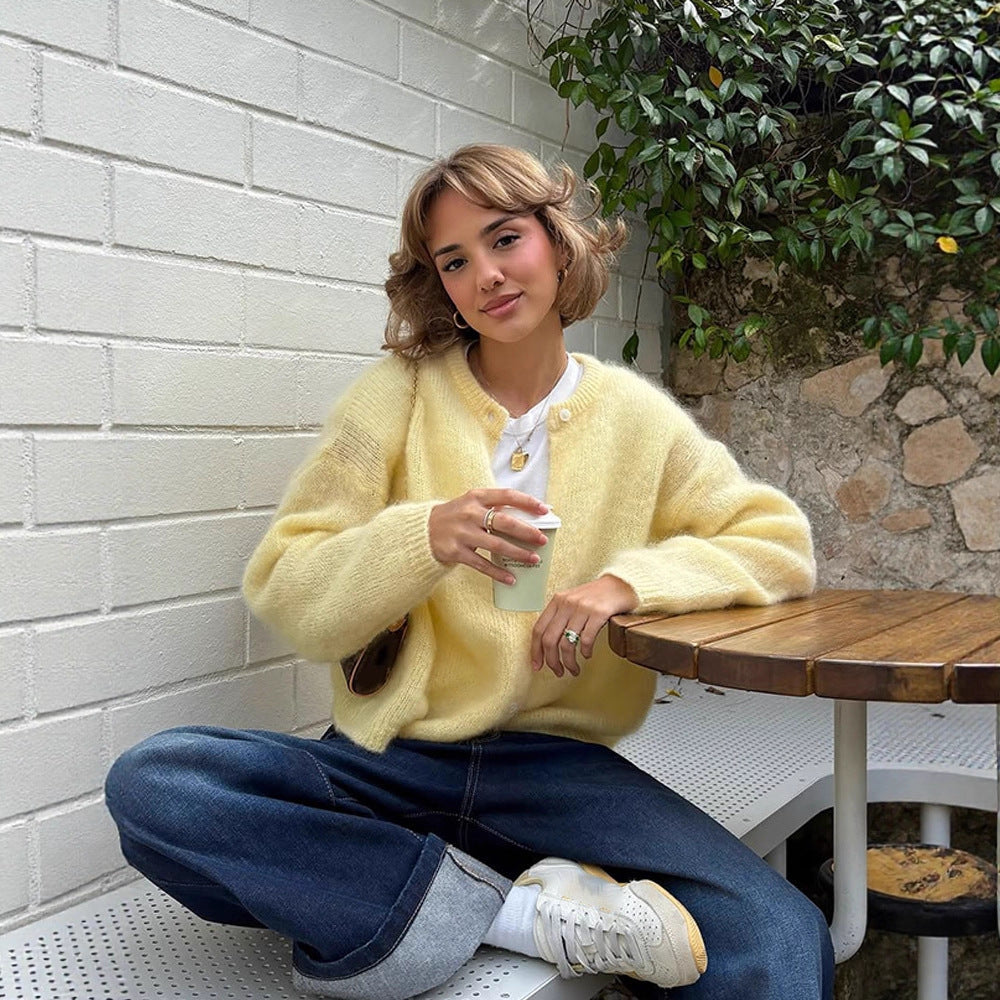 Damer mjuk stickad cardigan med stora puffärmar Mirla-Eva Jonsson