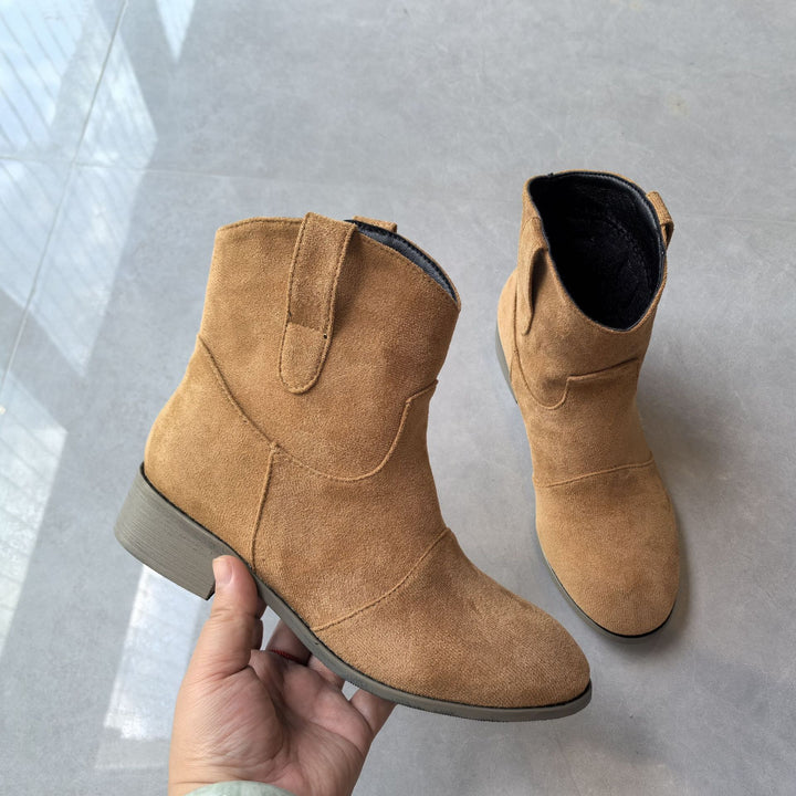Damer mode Ankelstövlar i mocka Mirla-Eva Jonsson