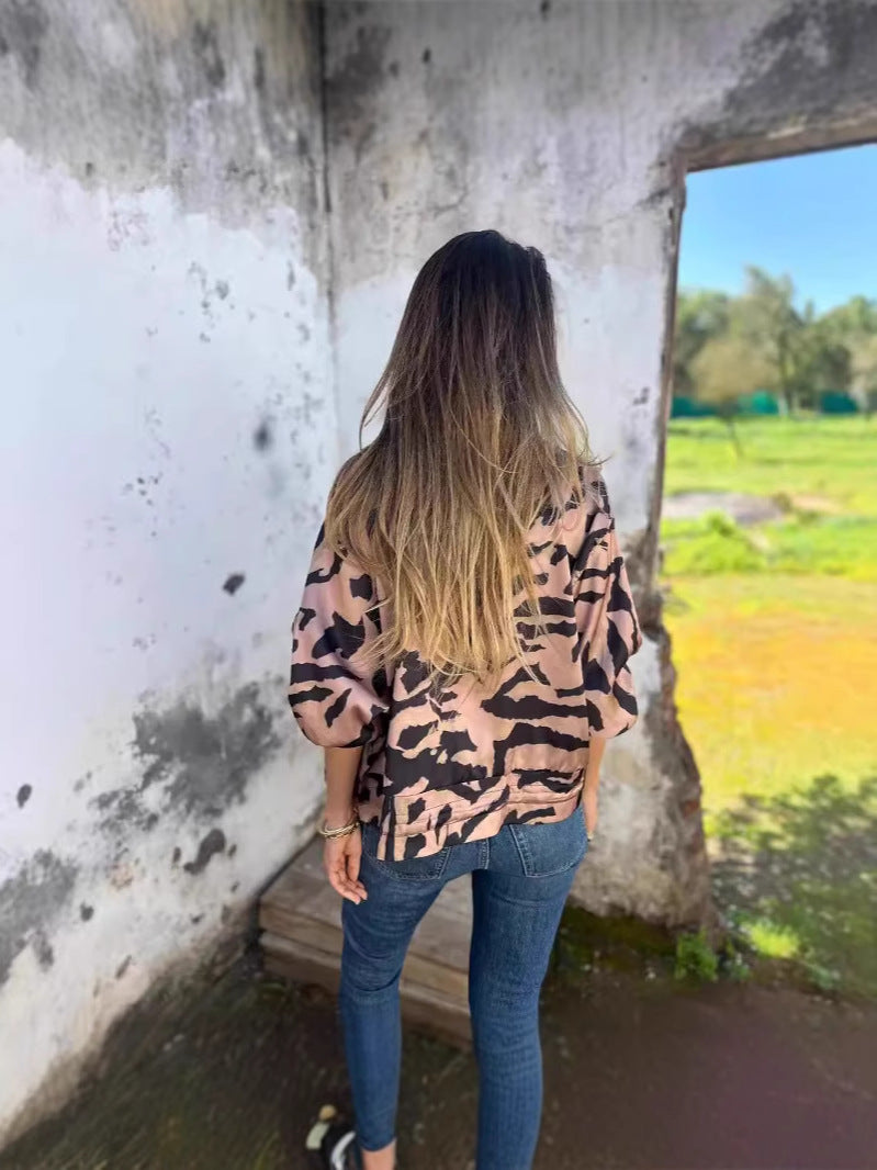 Damer mode Collegejacka med djurmönster Mirla-Eva Jonsson