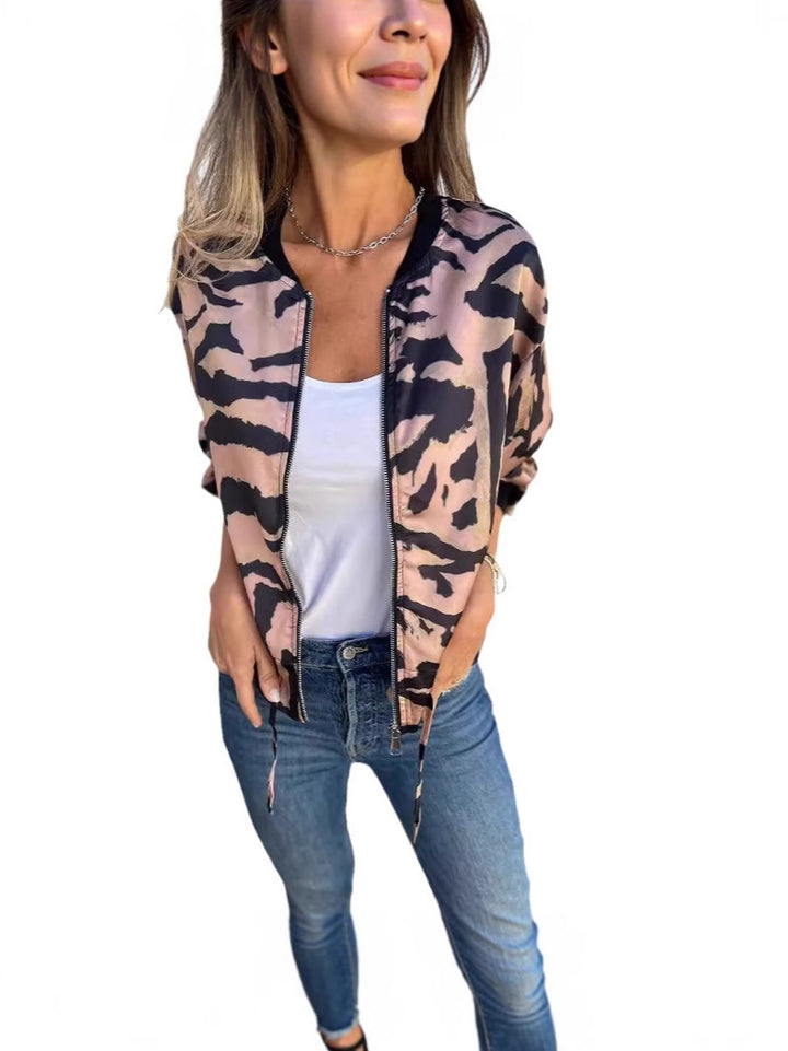 Damer mode Collegejacka med djurmönster Mirla-Eva Jonsson