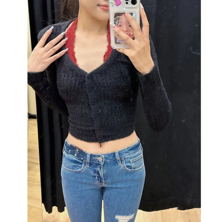 Damer mode cardigan med V-hals och knappstängning Mirla-Eva Jonsson