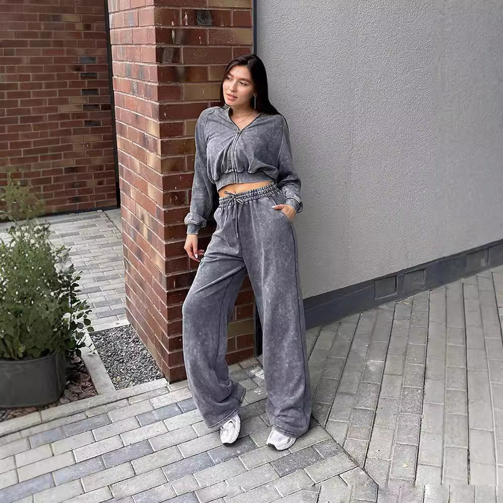 Damer mode cropped hoodie med dragkedja och avslappnade joggingbyxor Mirla-Eva Jonsson