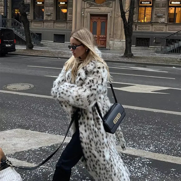 Damer mode konstpälsjacka Mirla-Eva Jonsson