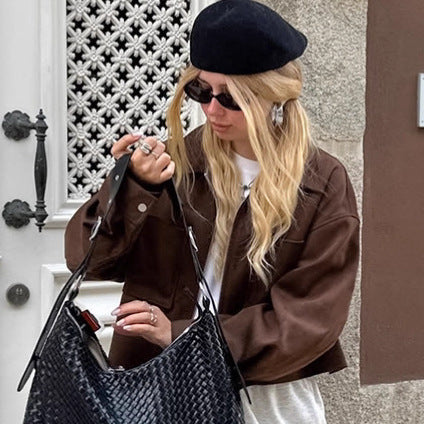 Damer mode mockajacka i trendy oversized-skärning Mirla-Eva Jonsson