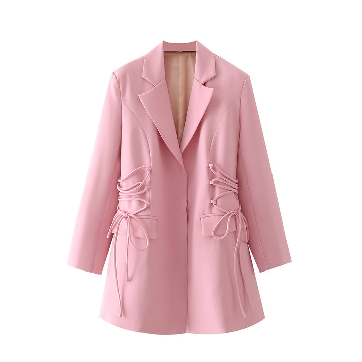 Damer modeblazer med raffinerade snördetaljer och praktiska fickor Mirla-Eva Jonsson