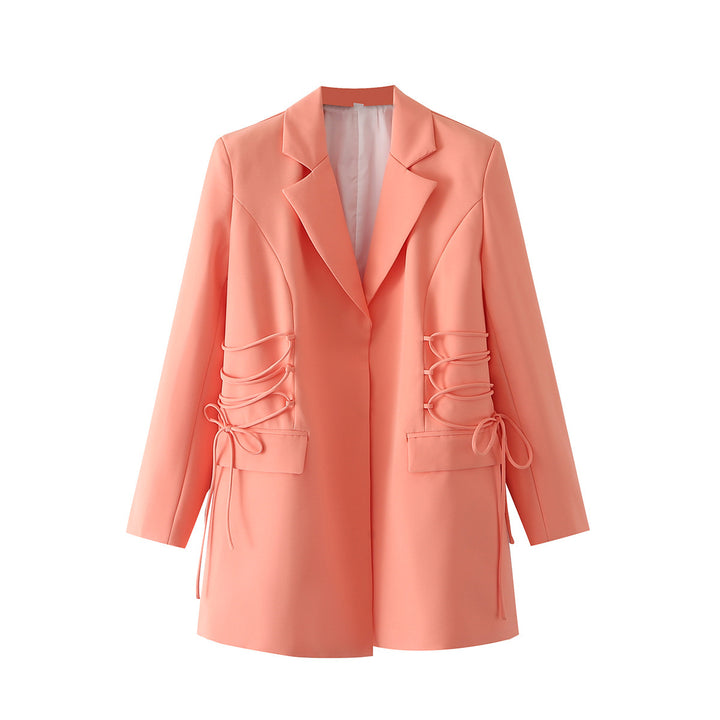 Damer modeblazer med raffinerade snördetaljer och praktiska fickor Mirla-Eva Jonsson