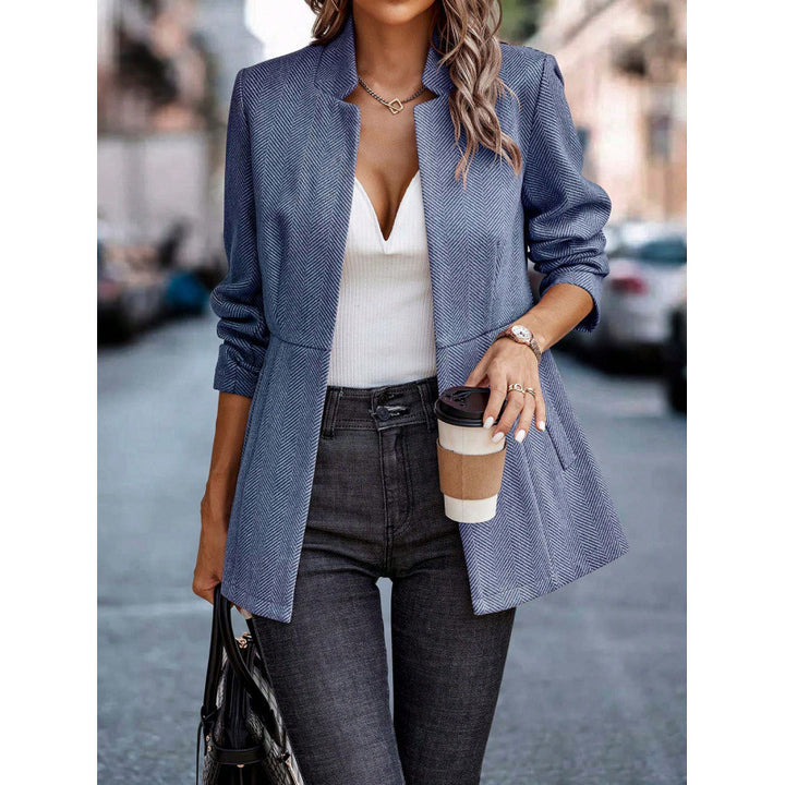 Damer moded quiltad blazer med avslappnad passform och elegant krageform Mirla-Eva Jonsson