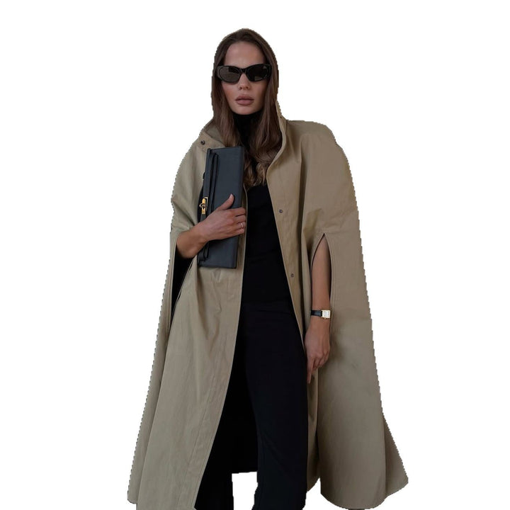 Damer modemedveten hoodie-kappa med extrema slitsar Mirla-Eva Jonsson