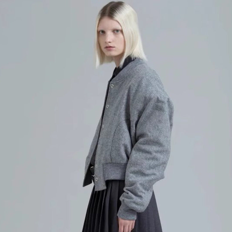Damer modemedveten oversized jacka gjord av ullblandning Mirla-Eva Jonsson