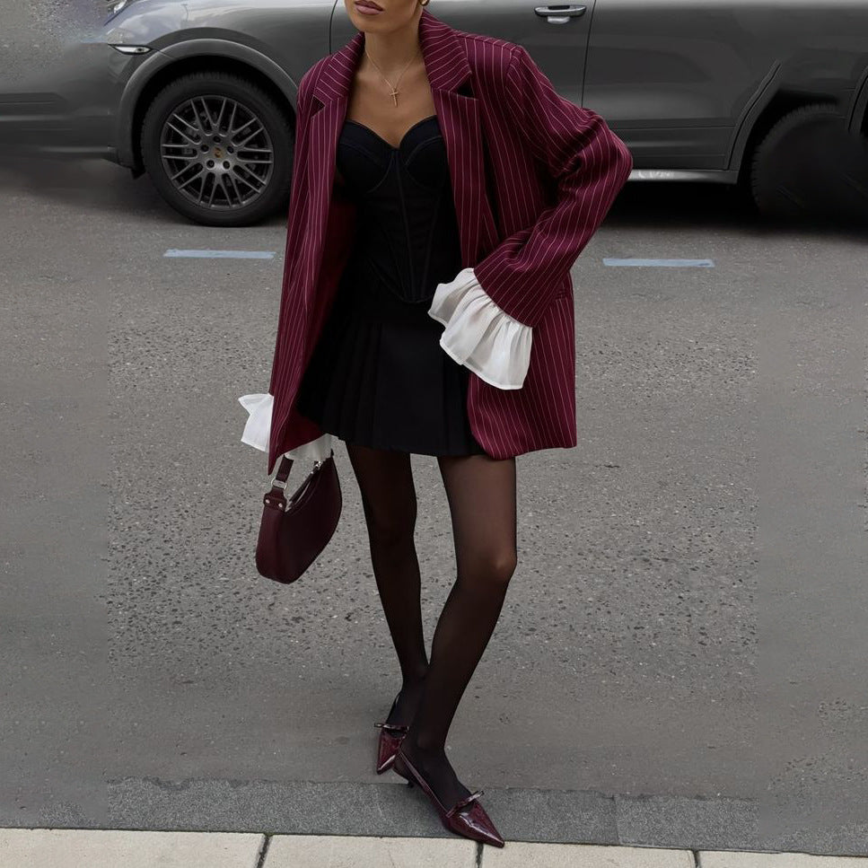 Damer moderiktig blazer med vertikala ränder och elegant foder Mirla-Eva Jonsson