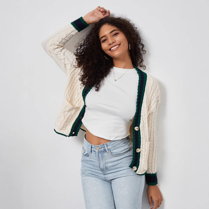 Damer moderiktig cardigan med accentuerade detaljer Mirla-Eva Jonsson
