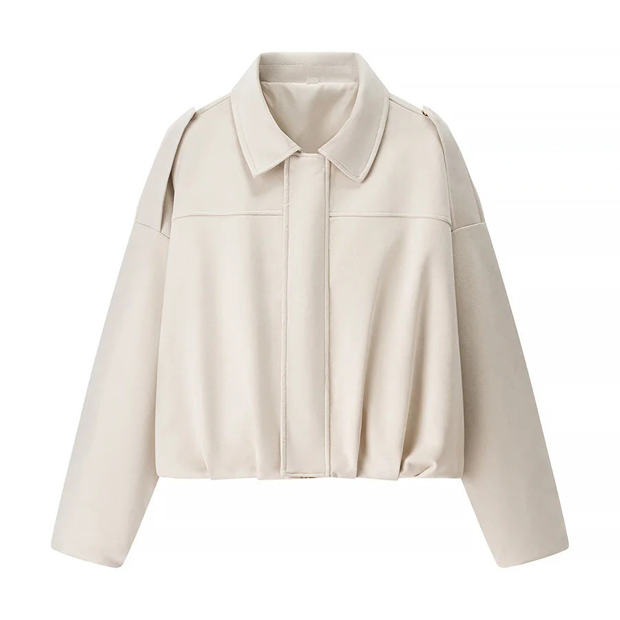 Damer moderiktig cropped jacka med bekväma muddar och elegant krage Mirla-Eva Jonsson
