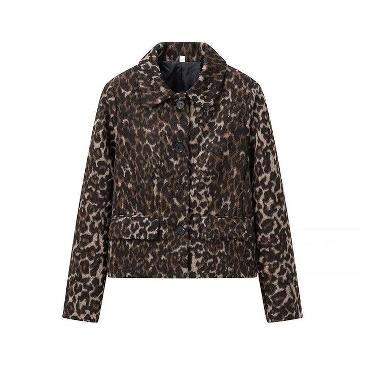 Damer moderiktig kort kappa med leopardmönster Mirla-Eva Jonsson