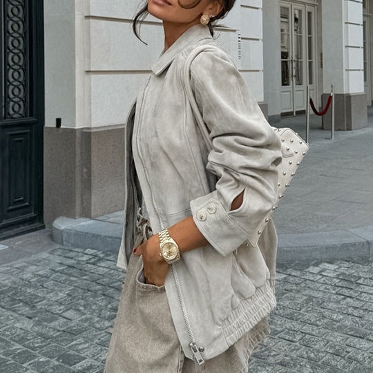 Damer moderiktig mockajacka i avslappnad oversized-snitt med praktiska fickor Mirla-Eva Jonsson
