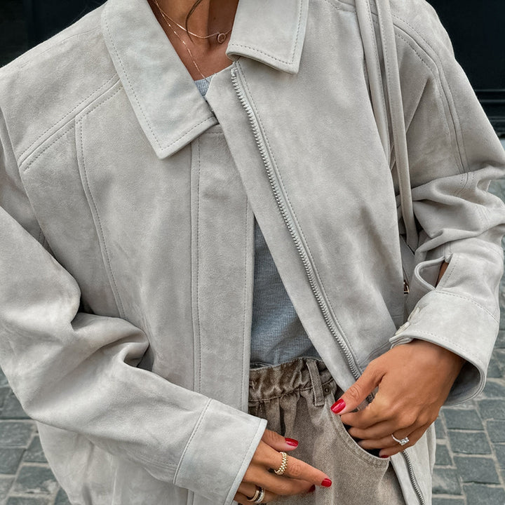 Damer moderiktig mockajacka i avslappnad oversized-snitt med praktiska fickor Mirla-Eva Jonsson