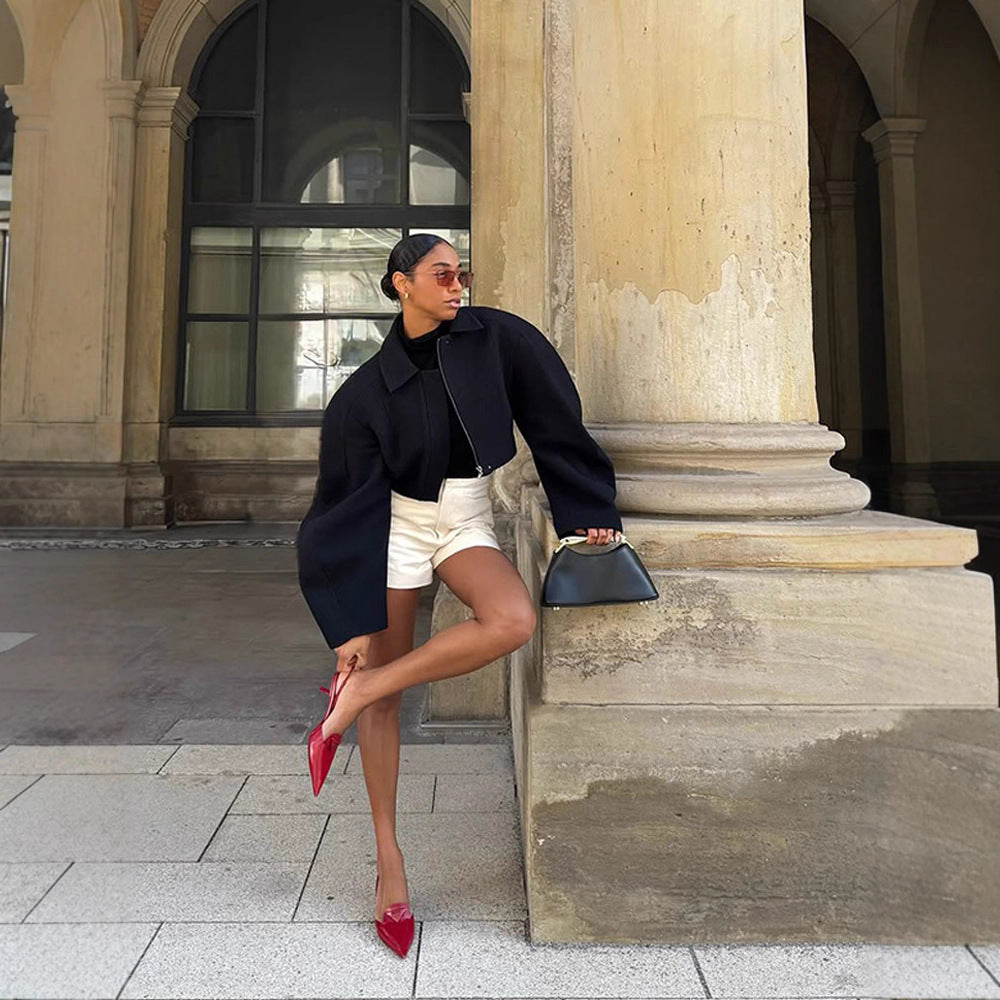 Damer modern cropped jacka med voluminösa ärmar Mirla-Eva Jonsson