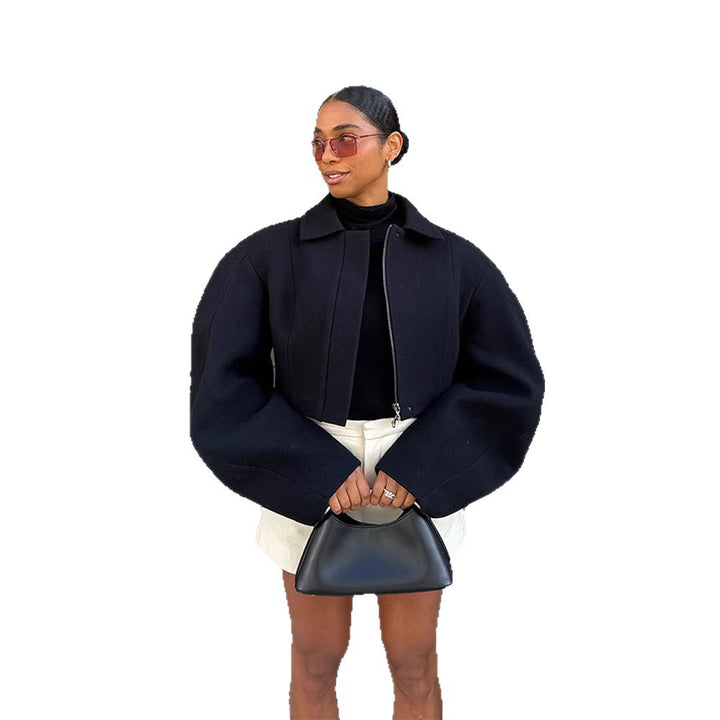 Damer modern cropped jacka med voluminösa ärmar Mirla-Eva Jonsson