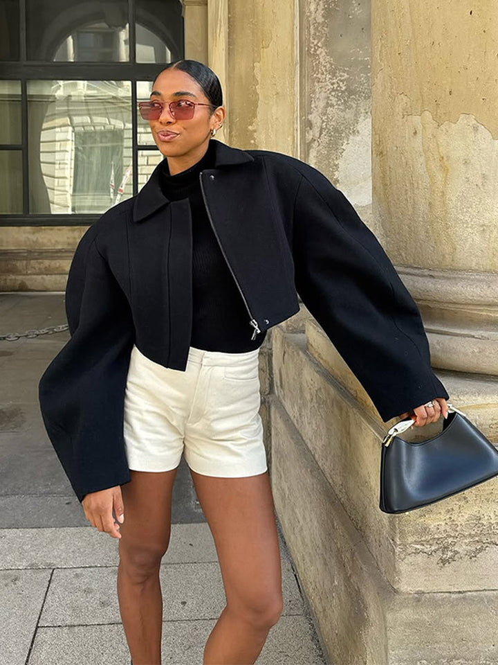 Damer modern cropped jacka med voluminösa ärmar Mirla-Eva Jonsson