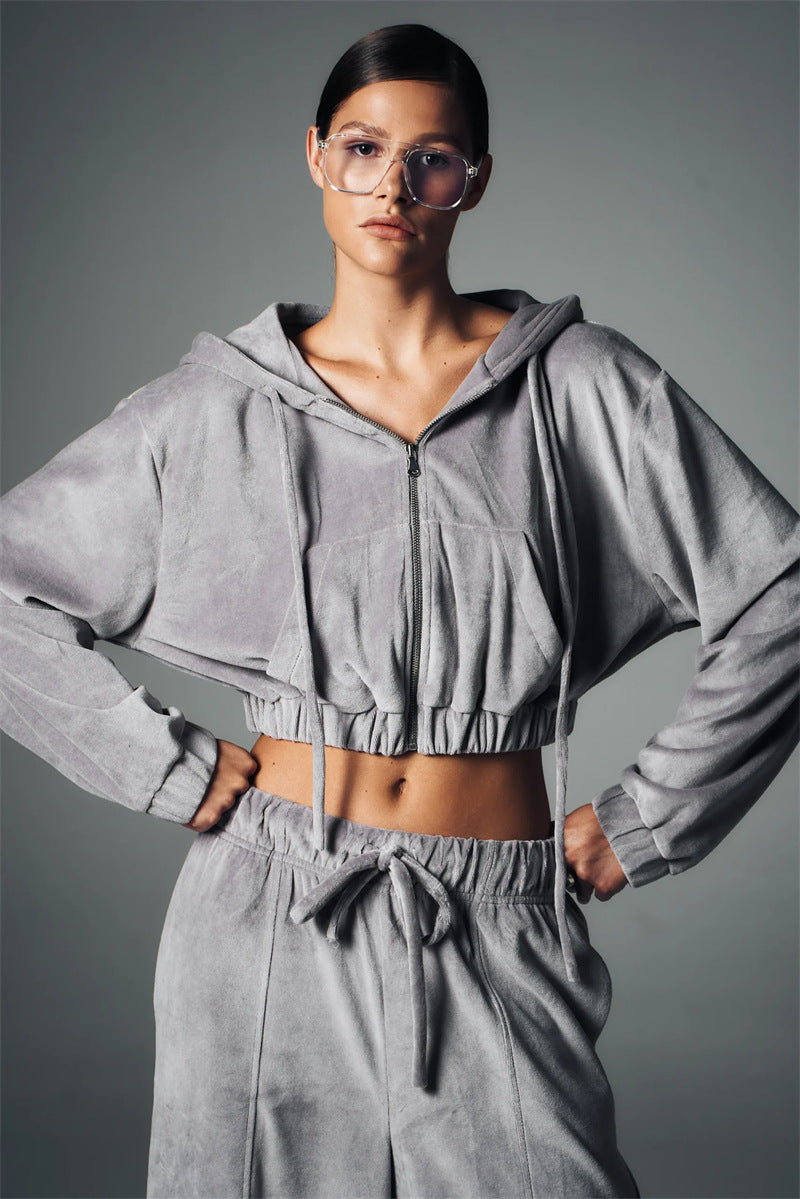 Damer modernt Cropped-fleece-set med huva och dragsko Mirla-Eva Jonsson