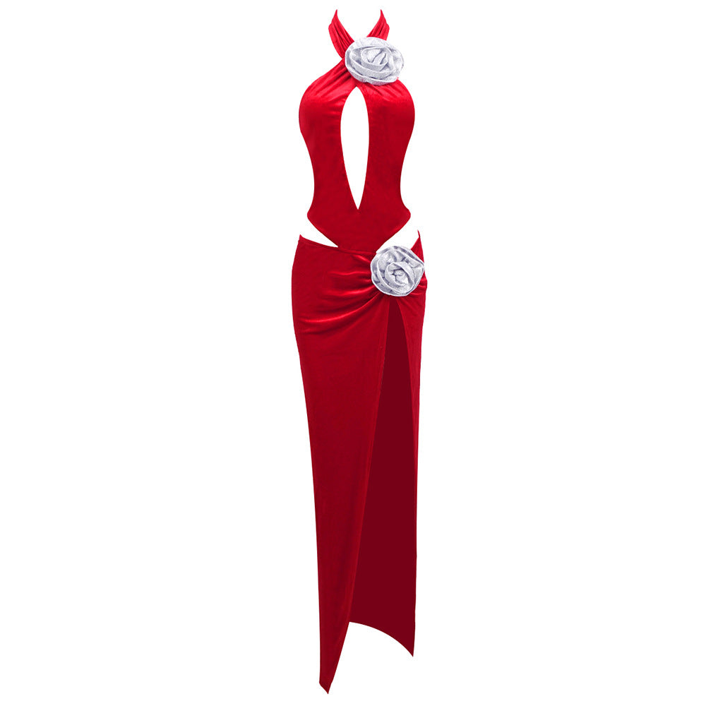 Damer modernt aftonklänning med distinkt cut-out-design och dekorativ blommadetalj Mirla-Eva Jonsson