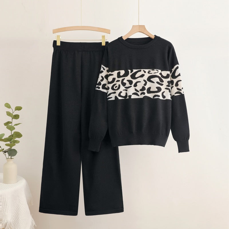 Damer modernt fritids-loungewear-set med trendigt leopardmönster Mirla-Eva Jonsson