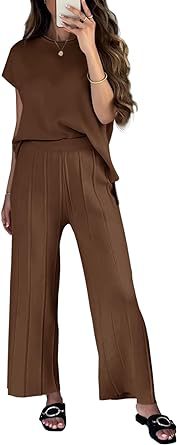 Damer modernt loungewear-set med elegant skärning Mirla-Eva Jonsson
