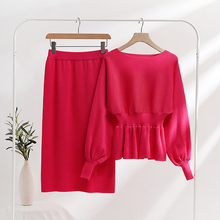 Damer modernt stickat loungewear-set med rynkat överdel och midi kjol Mirla-Eva Jonsson
