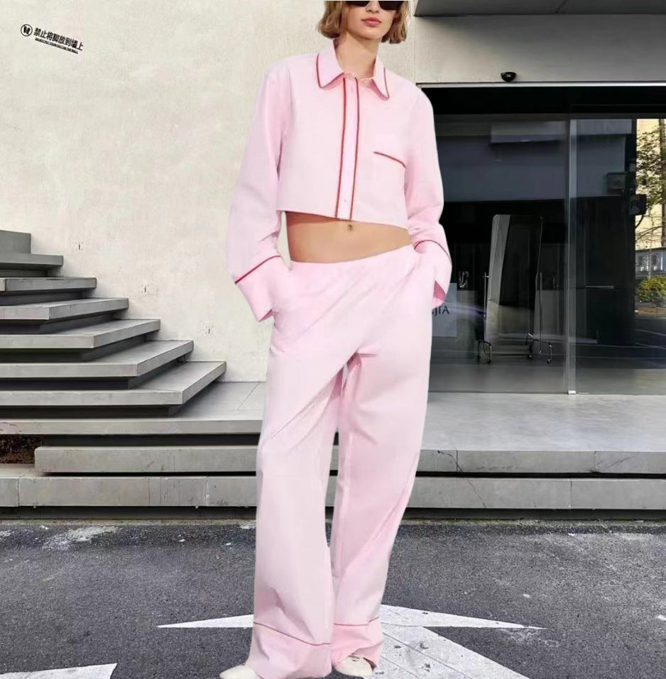 Damer modernt tvådelat set med crop-top och vida byxor Mirla-Eva Jonsson