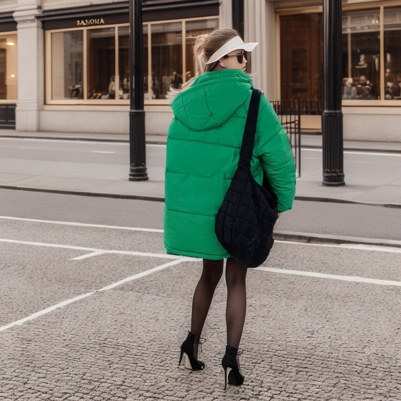 Damer moderskap stil puffjacka med praktisk huva och stora fickor Mirla-Eva Jonsson