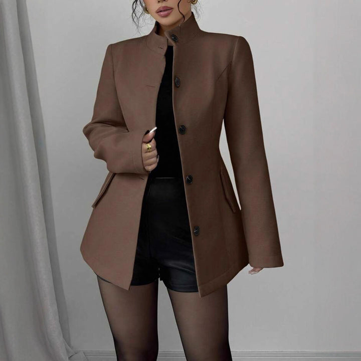 Damer modet övergång blazer med hög revers och strukturerad tyg Mirla-Eva Jonsson