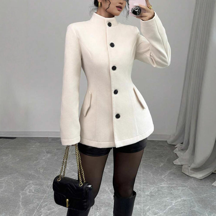 Damer modet övergång blazer med hög revers och strukturerad tyg Mirla-Eva Jonsson