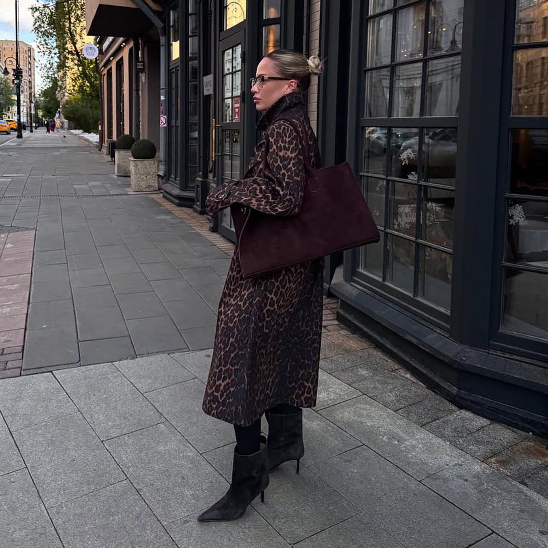 Damer modetrend djurtryck trenchcoat Mirla-Eva Jonsson