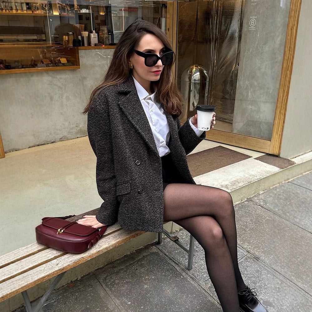 Damer modetrend dubbelknäppt blazer Mirla-Eva Jonsson