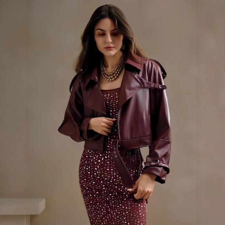 Damer modig Bikerjacka i trendig Cropped-stil Mirla-Eva Jonsson