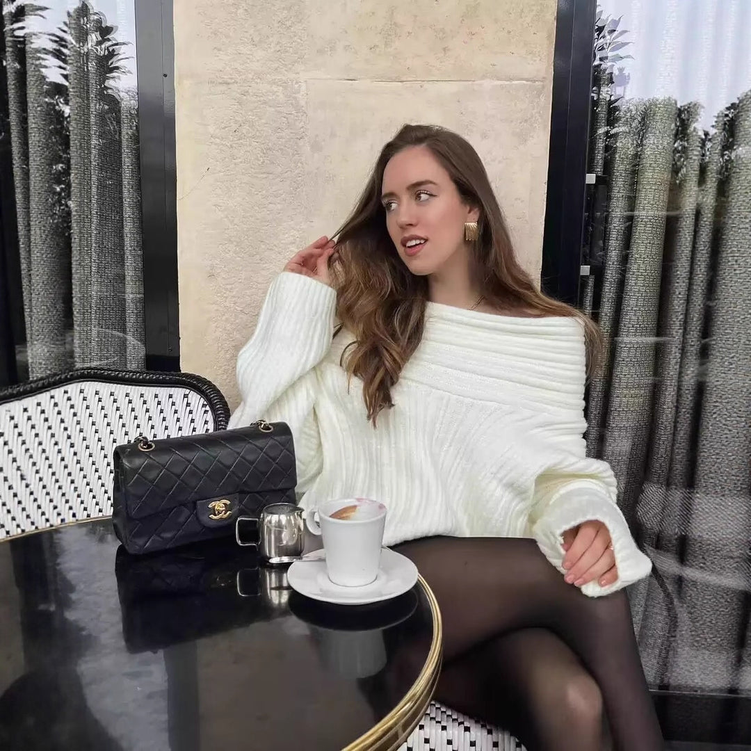 Damer modig stickad tröja med avslappnad off-shoulder-nek Mirla-Eva Jonsson