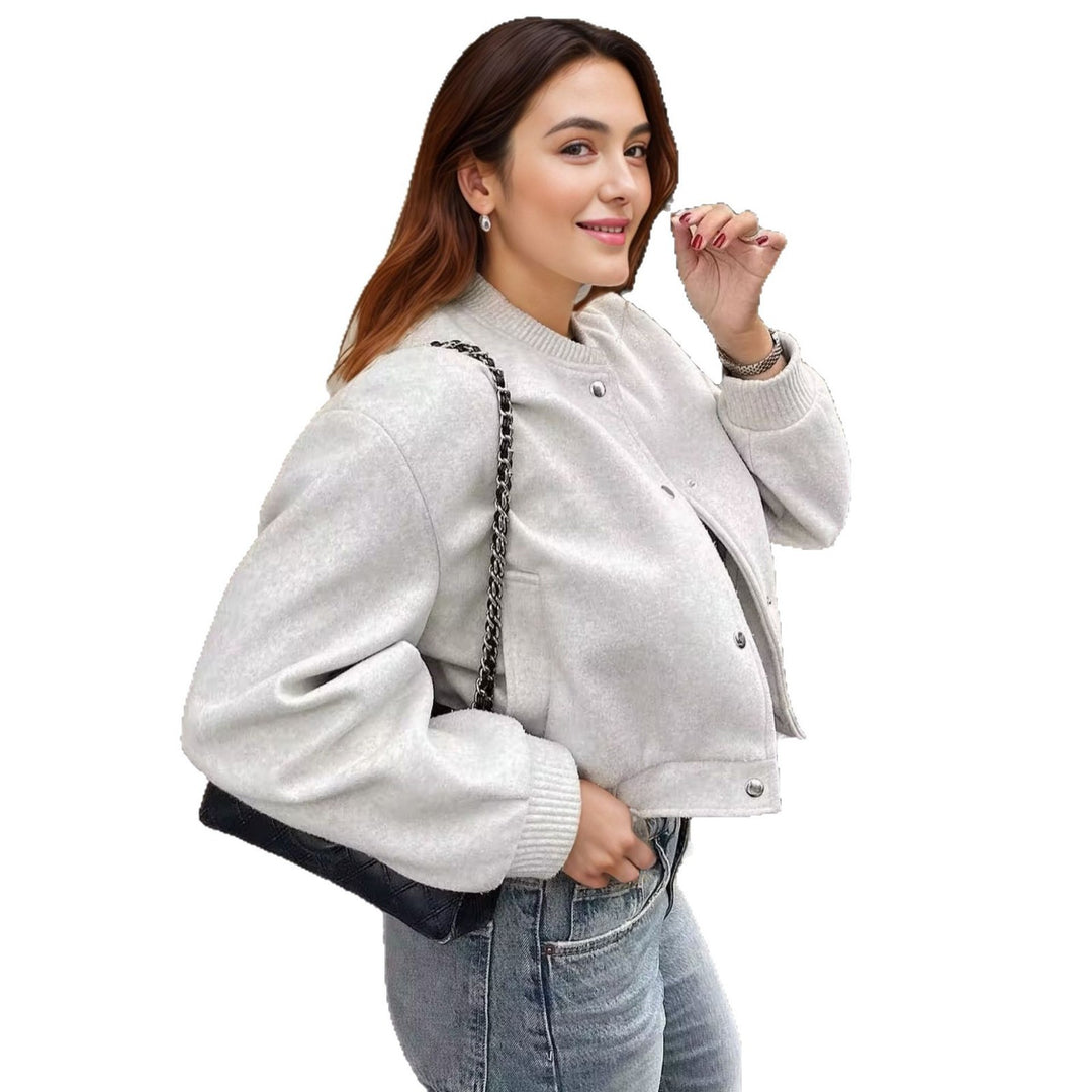 Damer modig sweatshirtjacka i sportig stil med knapplist Mirla-Eva Jonsson