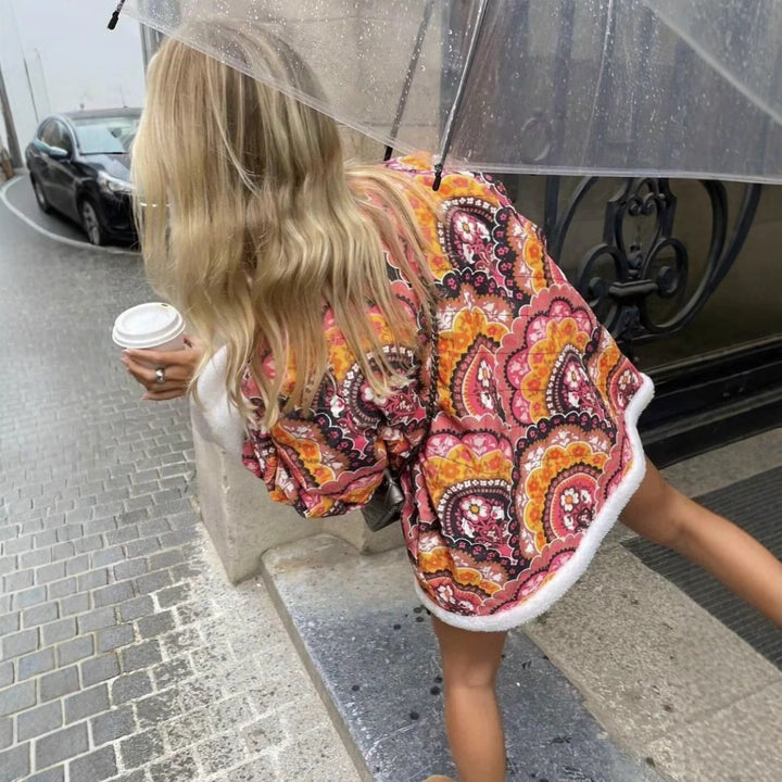 Damer modig vändjacka med färggmönster och mjukt foder Mirla-Eva Jonsson