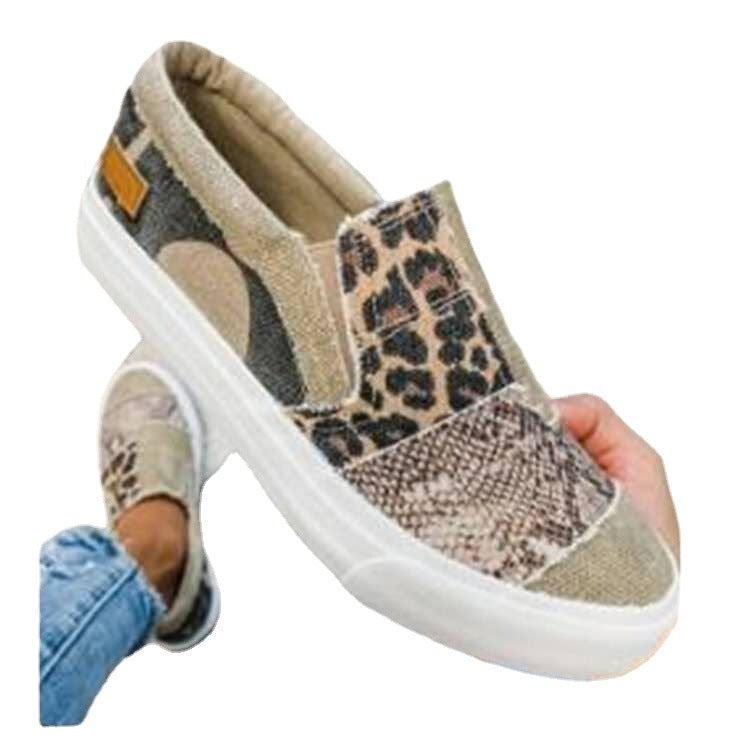 Damer modiga Slip-On Sneakers med djurtexturer Mirla-Eva Jonsson