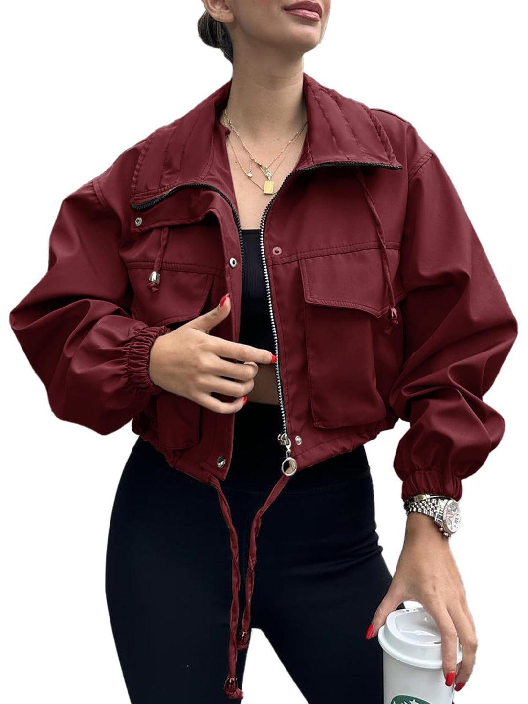 Damer modiga cropped fritidsjacka med praktiska dragsko detaljer Mirla-Eva Jonsson