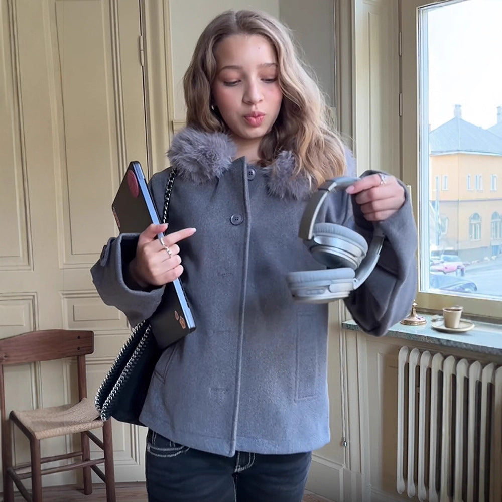 Damer modiga övergångjacka med lyxig konstpälskrage Mirla-Eva Jonsson