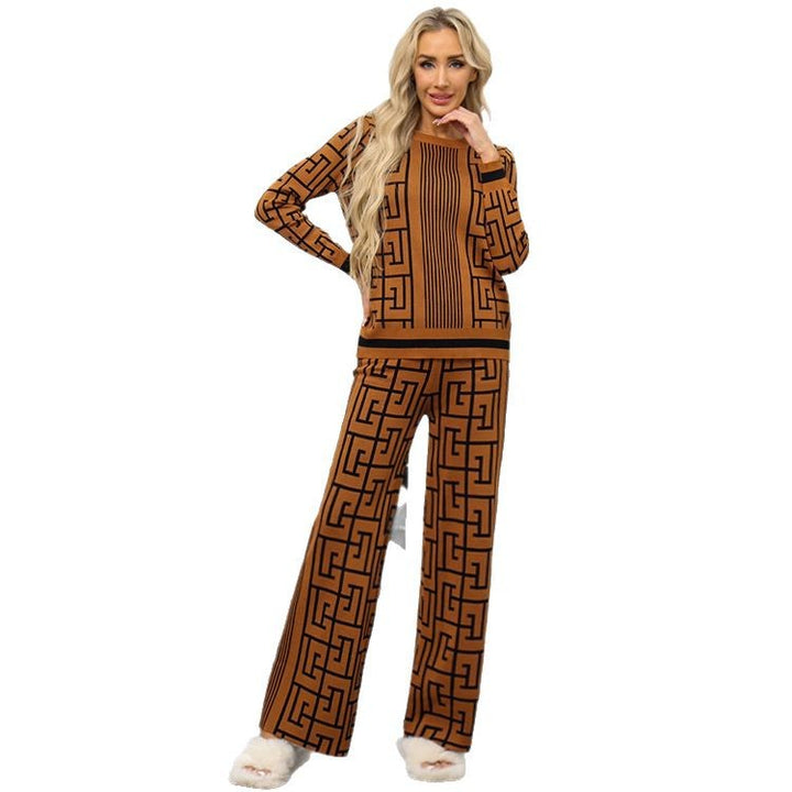 Damer modigt och bekvämt stickat loungewear-set med grafiskt mönster Mirla-Eva Jonsson
