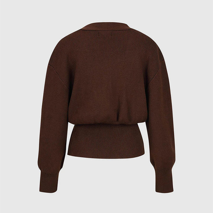 Damer modisch cardigan med djupt V-hals och elegant knapplist Mirla-Eva Jonsson