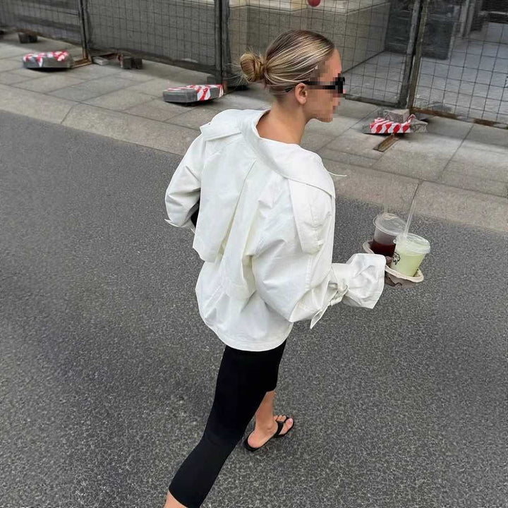 Damer modisch dubbelknäppt jacka med figursydd passform Mirla-Eva Jonsson