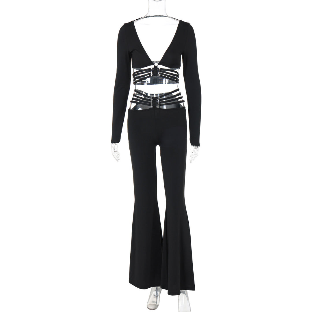 Damer modische hel jumpsuit med djup V-ringning och flödande ben Mirla-Eva Jonsson