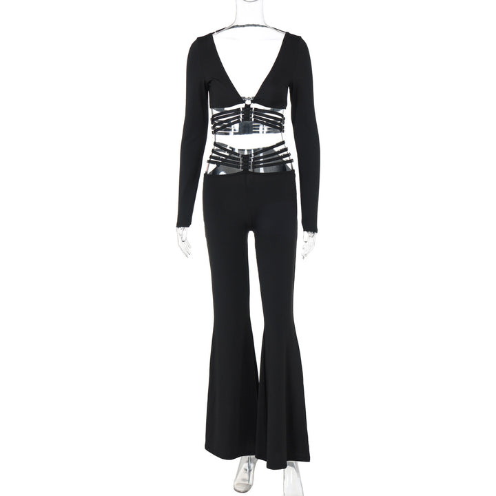 Damer modische hel jumpsuit med djup V-ringning och flödande ben Mirla-Eva Jonsson