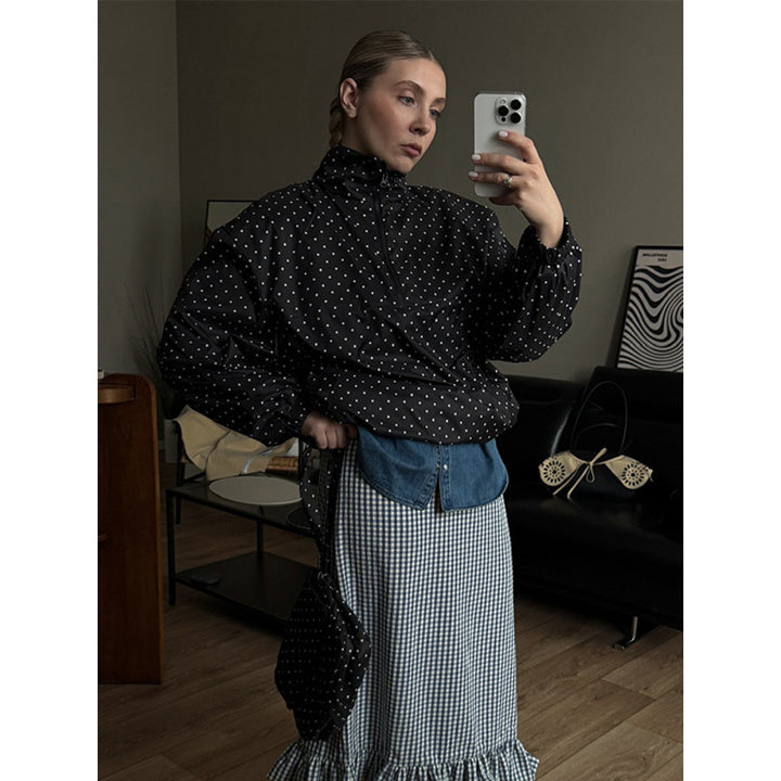 Damer modische oversized jacka med prickar Mirla-Eva Jonsson